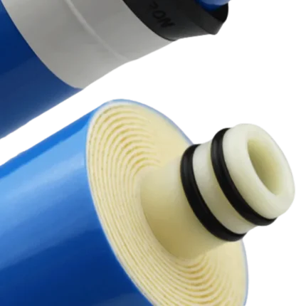 Close-up of an 1812 RO membrane end showing spiral layers, centre tube and two black sealing rings